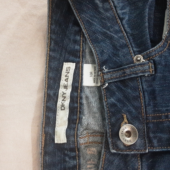 Vintage DKNY Jeans - Picture 3 of 6